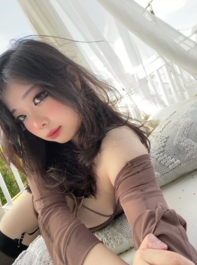 Watch anika's leaked NSFW video on TwXstars