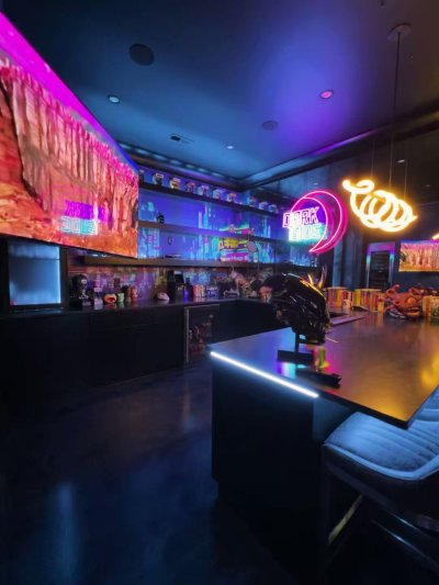 Watch Liz Katz's leaked NSFW video on TwXstars