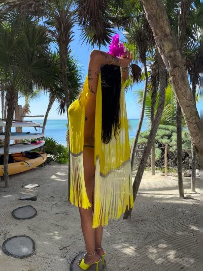 Watch Mia K.'s leaked NSFW video on TwXstars