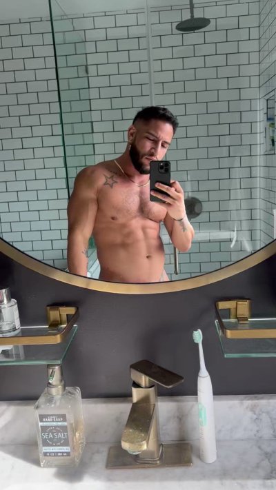 Watch Brock Banks's leaked NSFW video on TwXstars