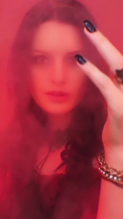 Watch Alissa Noir's leaked NSFW video on TwXstars