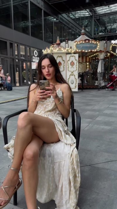 Watch Gloria Sol Model's leaked NSFW video on TwXstars