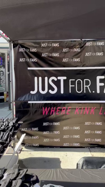 Watch JustForFans's leaked NSFW video on TwXstars