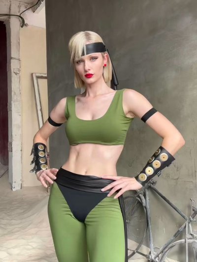 Watch TNIWE's leaked NSFW video on TwXstars