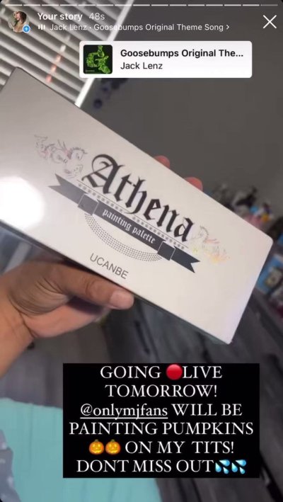 Watch ⏰ B̶U̶N̶N̶Y̶ 🐇's leaked NSFW video on TwXstars