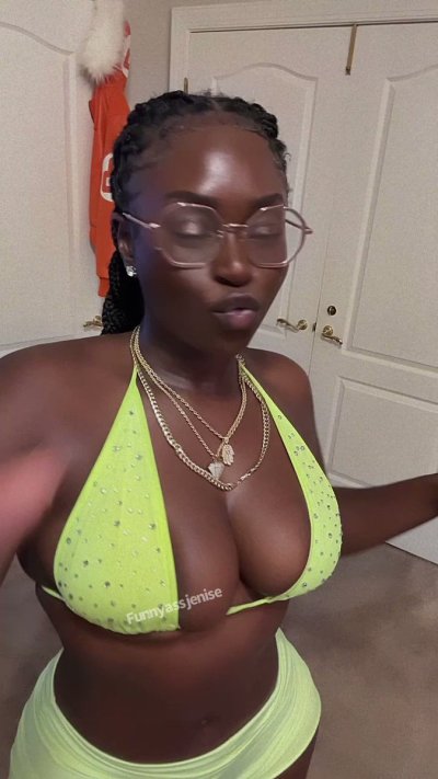 Watch Got Throat?'s leaked NSFW video on TwXstars