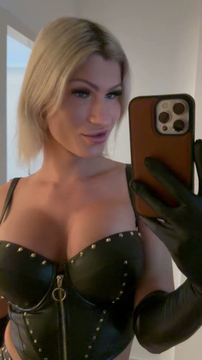 Watch ⚜️TS Kim Wagner⚜️'s leaked NSFW video on TwXstars