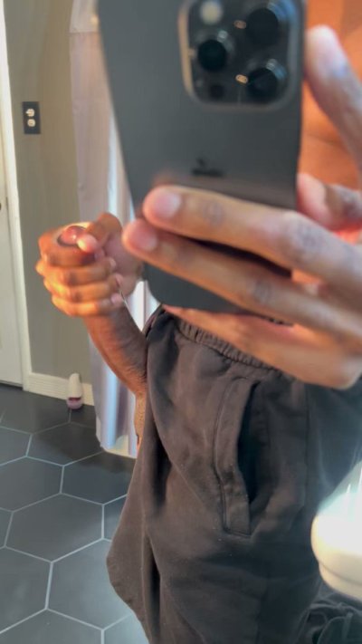 Watch The Real - Izzy Jamess's leaked NSFW video on TwXstars