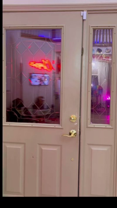 Watch Charlie Classic's leaked NSFW video on TwXstars