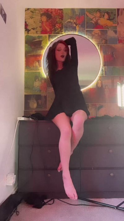 Watch Goddess Bellajynx 𓆩♡𓆪's leaked NSFW video on TwXstars