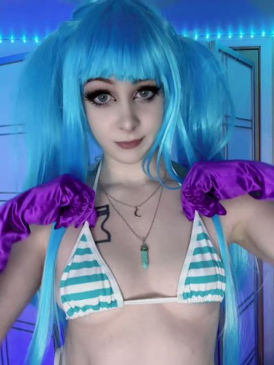 Watch Cami chan❄️ (Free OF)'s leaked NSFW video on TwXstars