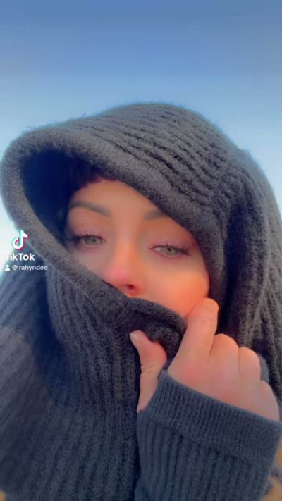 Watch Rahyndee's leaked NSFW video on TwXstars