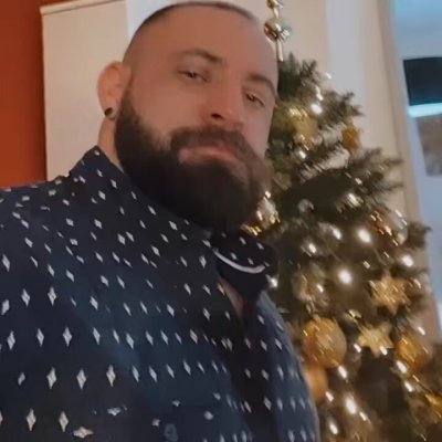 Watch Nik's leaked NSFW video on TwXstars