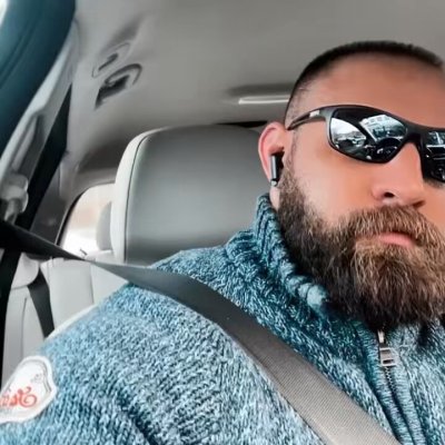 Watch Nik's leaked NSFW video on TwXstars