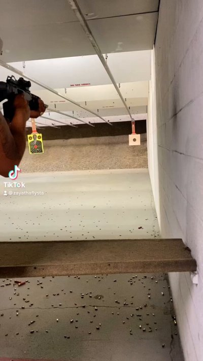 Watch Zaya Tha Flysta's leaked NSFW video on TwXstars