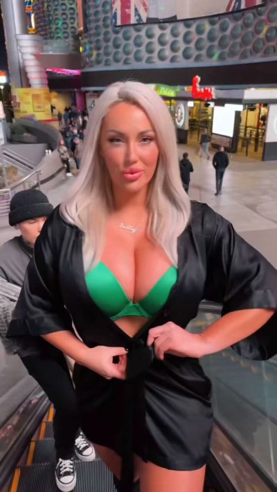 Watch Laci Kay Somers's leaked NSFW video on TwXstars