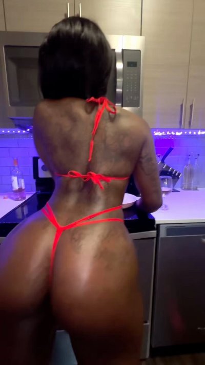 Watch ✩'s leaked NSFW video on TwXstars