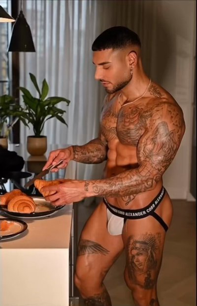 Watch Mr Exotic - 736K's leaked NSFW video on TwXstars