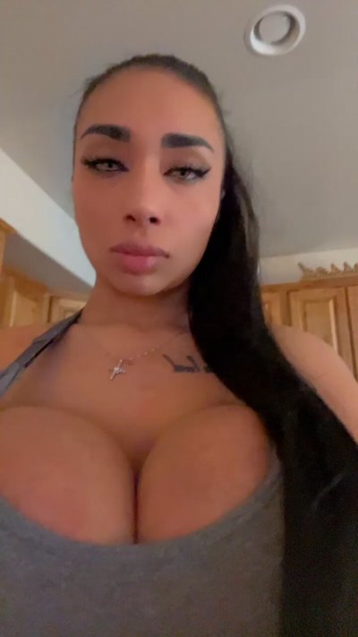 Watch MarizaRabbit's leaked NSFW video on TwXstars