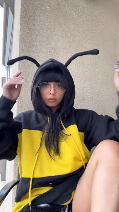 Watch OGBeeFarmr 👽🛸🪐's leaked NSFW video on TwXstars