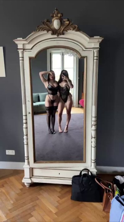 Watch Julie Breizh 40k's leaked NSFW video on TwXstars