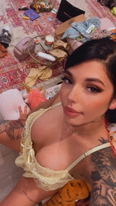 Watch Gina_valentinaxxx's leaked NSFW video on TwXstars