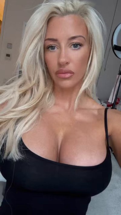 Watch Sienna Day 🔞's leaked NSFW video on TwXstars