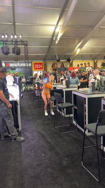 Watch EMMA HIX👑's leaked NSFW video on TwXstars