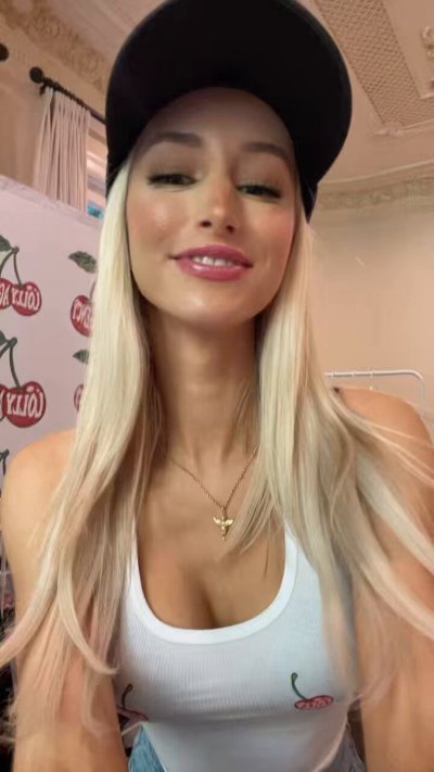 Watch bella rome (she/her)'s leaked NSFW video on TwXstars