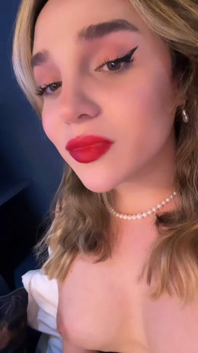 Watch Clarice Boaventura's leaked NSFW video on TwXstars