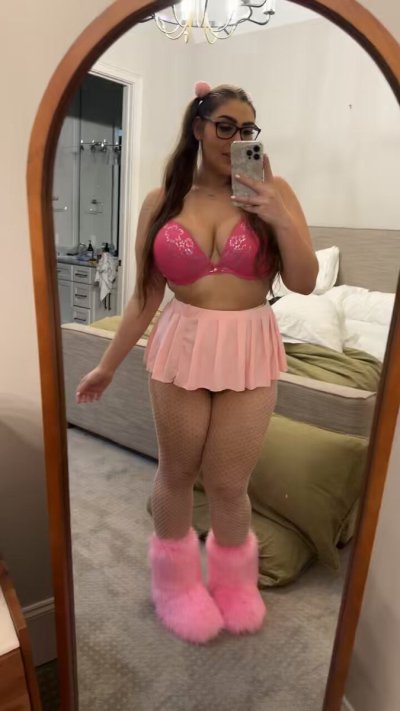 Watch Pregnant Fit Sid 💗's leaked NSFW video on TwXstars