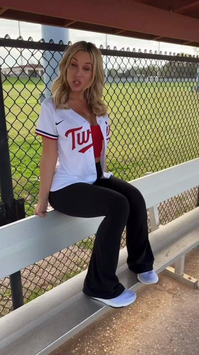 Watch The Allie Rae ®️'s leaked NSFW video on TwXstars