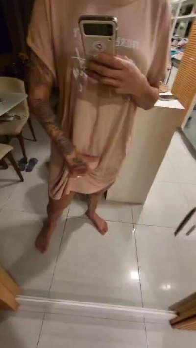 Watch QueenRayallaFree's leaked NSFW video on TwXstars