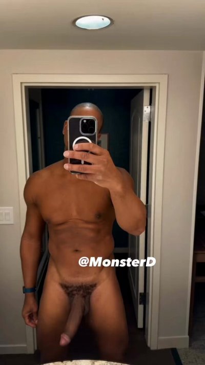 Watch MonsterD's leaked NSFW video on TwXstars