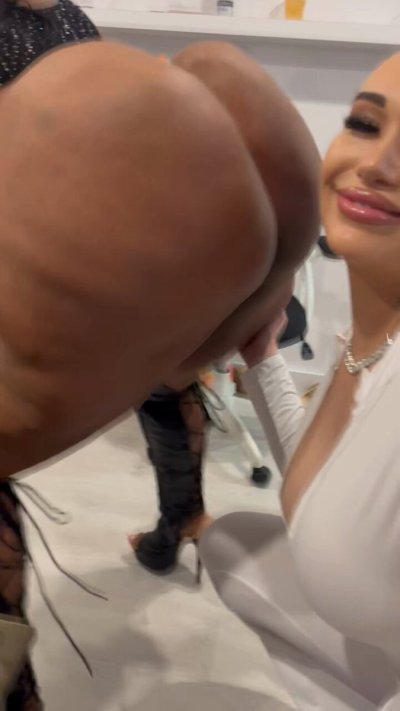 Watch destinicreams's leaked NSFW video on TwXstars