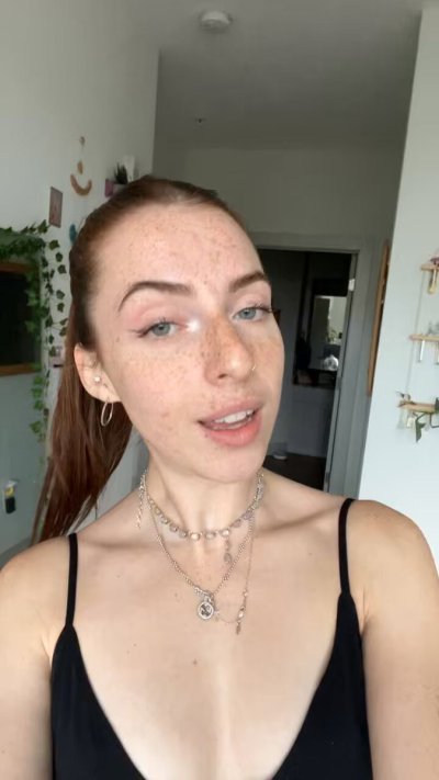 Watch Lynn🦋's leaked NSFW video on TwXstars