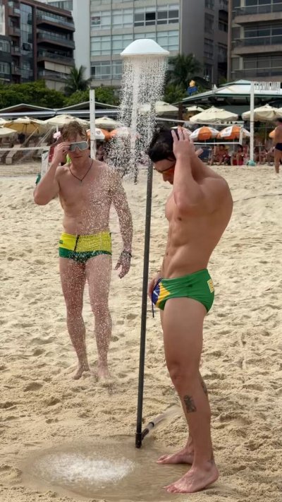 Watch Zac's leaked NSFW video on TwXstars