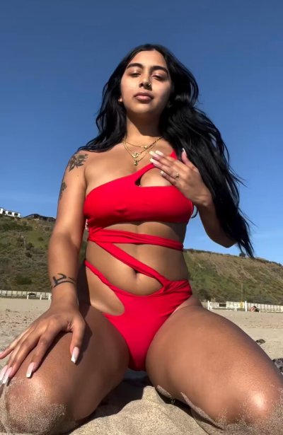 Watch Vishakha🪷's leaked NSFW video on TwXstars