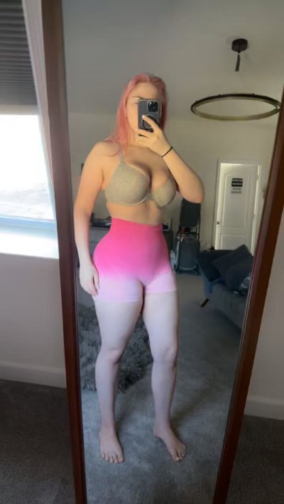 Watch MuscleMommyCosplays (🍑Linnea)'s leaked NSFW video on TwXstars