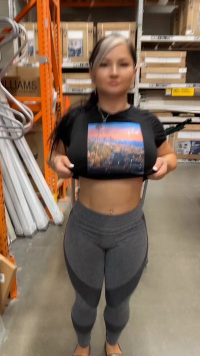 Watch Jade Jayden's leaked NSFW video on TwXstars