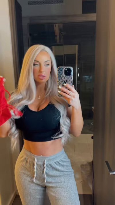 Watch Laci Kay Somers's leaked NSFW video on TwXstars