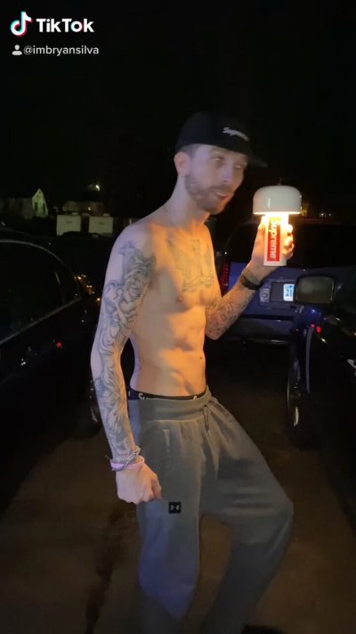 Watch Bryan Silva GRATATA🦁's leaked NSFW video on TwXstars