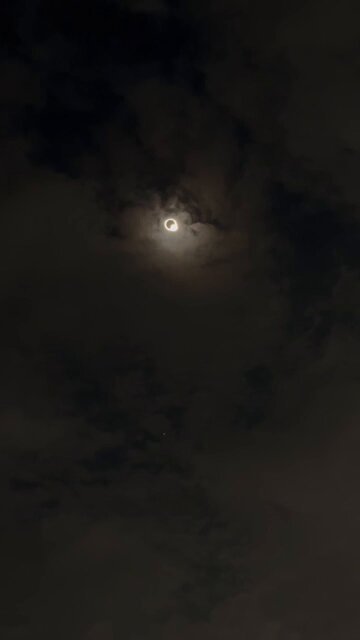 Watch 𝙿𝙸𝚇𝙰𝚁 𝙼𝙾𝙼's leaked NSFW video on TwXstars