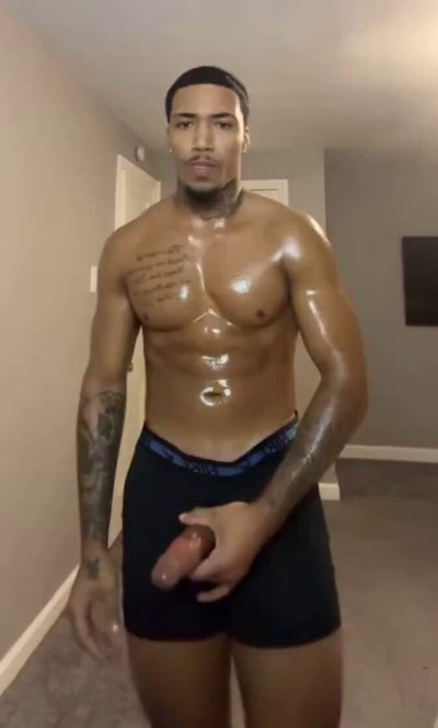 Watch 🔥₣ⱤɆ₳₭ Ø₵Ɇ₳₦🔥's leaked NSFW video on TwXstars