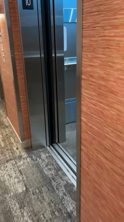 Watch Zac's leaked NSFW video on TwXstars