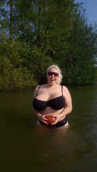 Watch Alexa Babe's leaked NSFW video on TwXstars