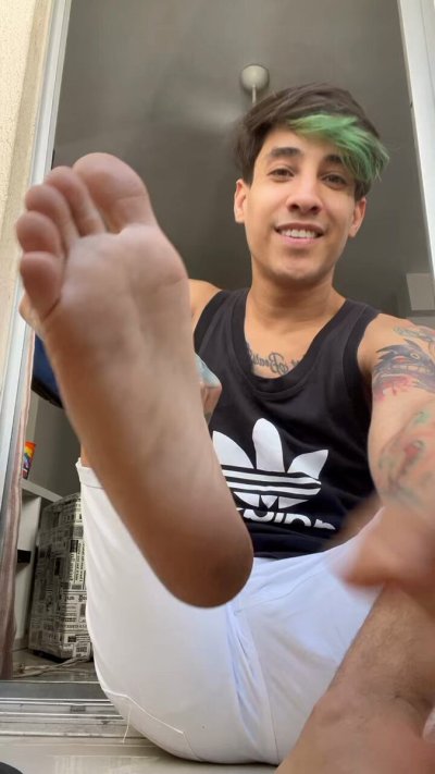 Watch tattooboyfeet 🔥onlyfans $8 🔥's leaked NSFW video on TwXstars
