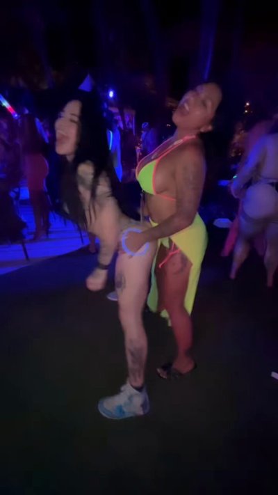 Watch 🍍𝐌𝐚𝐲𝐚𝐋𝐲𝐧𝐧 🍍's leaked NSFW video on TwXstars