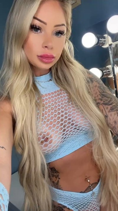 Watch ᗷᖇOOKᗴ Iᔕ 🥛 0.01% 💦's leaked NSFW video on TwXstars