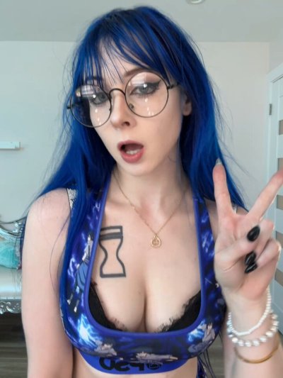 Watch Cami chan❄️ (Free OF)'s leaked NSFW video on TwXstars